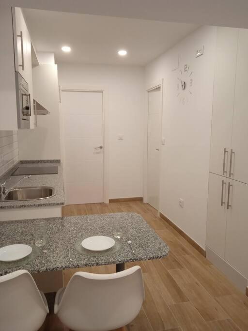 La Casa Del Timon.Planta Baja Apartment Muros Exterior foto
